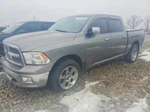 Dodge RAM 5.7L 8 2011