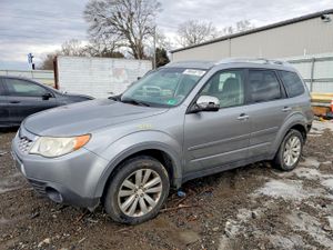 Subaru Forester TOURING 2.5L 4 2011