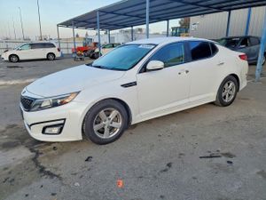Kia Optima LX 2.4L 4 2015