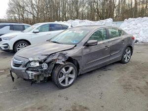 Acura ILX 20 PREMIUM 2.0L 4 2013