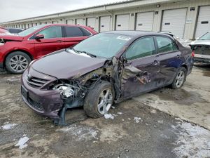 Toyota Corolla BASE 1.8L 4 2013