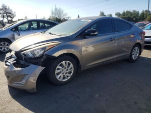 Hyundai Elantra 1.8L 4 2015
