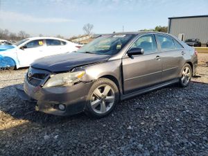 Toyota Camry BASE 2.5L 4 2011