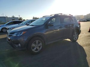 Toyota Rav4 XLE 2.5L 4 2015