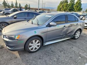 Mitsubishi Lancer ES 2.0L 4 2015