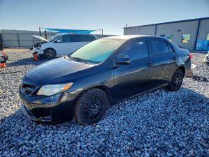 Toyota Corolla BASE 1.8L 4 2012