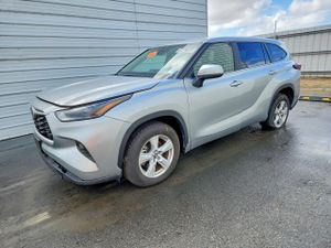 Toyota Highlander 2.4L 4 2025