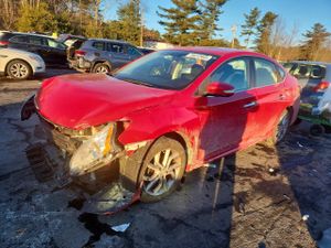 Nissan Sentra S 1.8L 4 2015