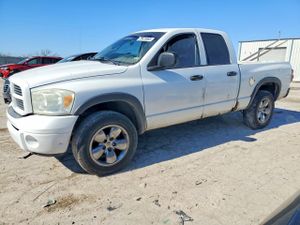 Dodge RAM ST 5.7L 8 2007