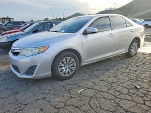 Toyota Camry L 2.5L 4 2014