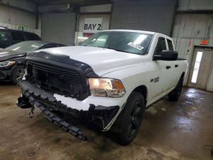 RAM 1500 ST 5.7L 8 2014