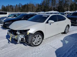 Lexus ES 3.5L 6 2015