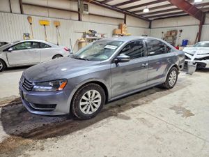 Volkswagen Passat S 2.5L 5 2014