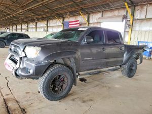 Toyota Tacoma DOUBLE CAB PRERUNNER 4.0L 6 2015