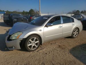 Nissan Maxima SE 3.5L 6 2006