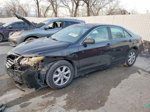 Toyota Camry BASE 2.5L 4 2011