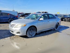 Toyota Camry BASE 2.5L 4 2011