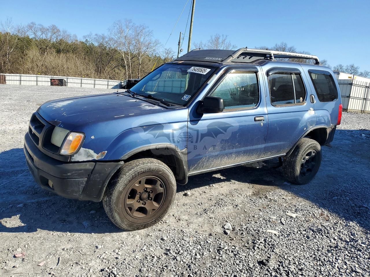 Nissan Xterra XE 3.3L 6 2000