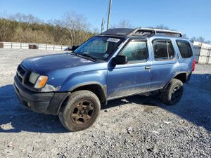 Nissan Xterra XE 3.3L 6 2000