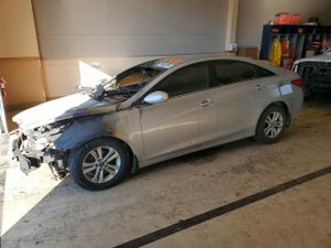 Hyundai Sonata GLS 2.4L 4 2012