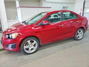 Chevrolet Aveo (Sonic) LTZ 1.4L 4 2014