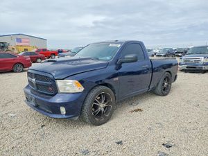 RAM 1500 ST 5.7L 8 2013