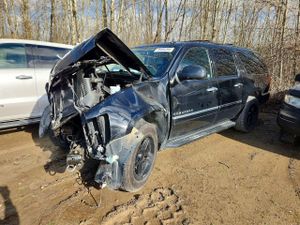 Chevrolet Suburban K1500 LTZ 5.3L 8 2011
