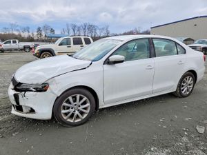 Volkswagen Jetta SE 1.8L 4 2014