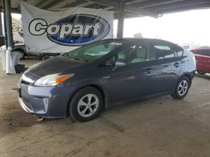 Toyota Prius 1.8L 4 2013