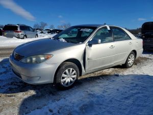 Toyota Camry LE 2.4L 4 2006