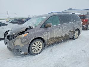 Toyota Sienna XLE 3.5L 6 2011