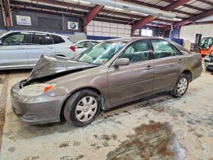 Toyota Camry LE 2.4L 4 2002