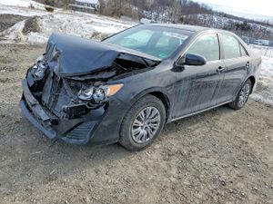 Toyota Camry L 2.5L 4 2013