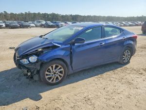 Hyundai Elantra SE 1.8L 4 2015