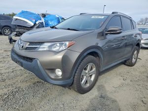 Toyota Rav4 XLE 2.5L 4 2014