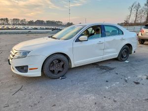 Ford Fusion SE 2.5L 4 2010
