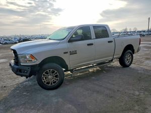 RAM 2500 ST 5.7L 8 2015