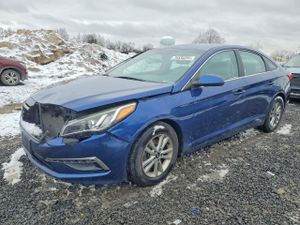 Hyundai Sonata SE 2.4L 4 2015