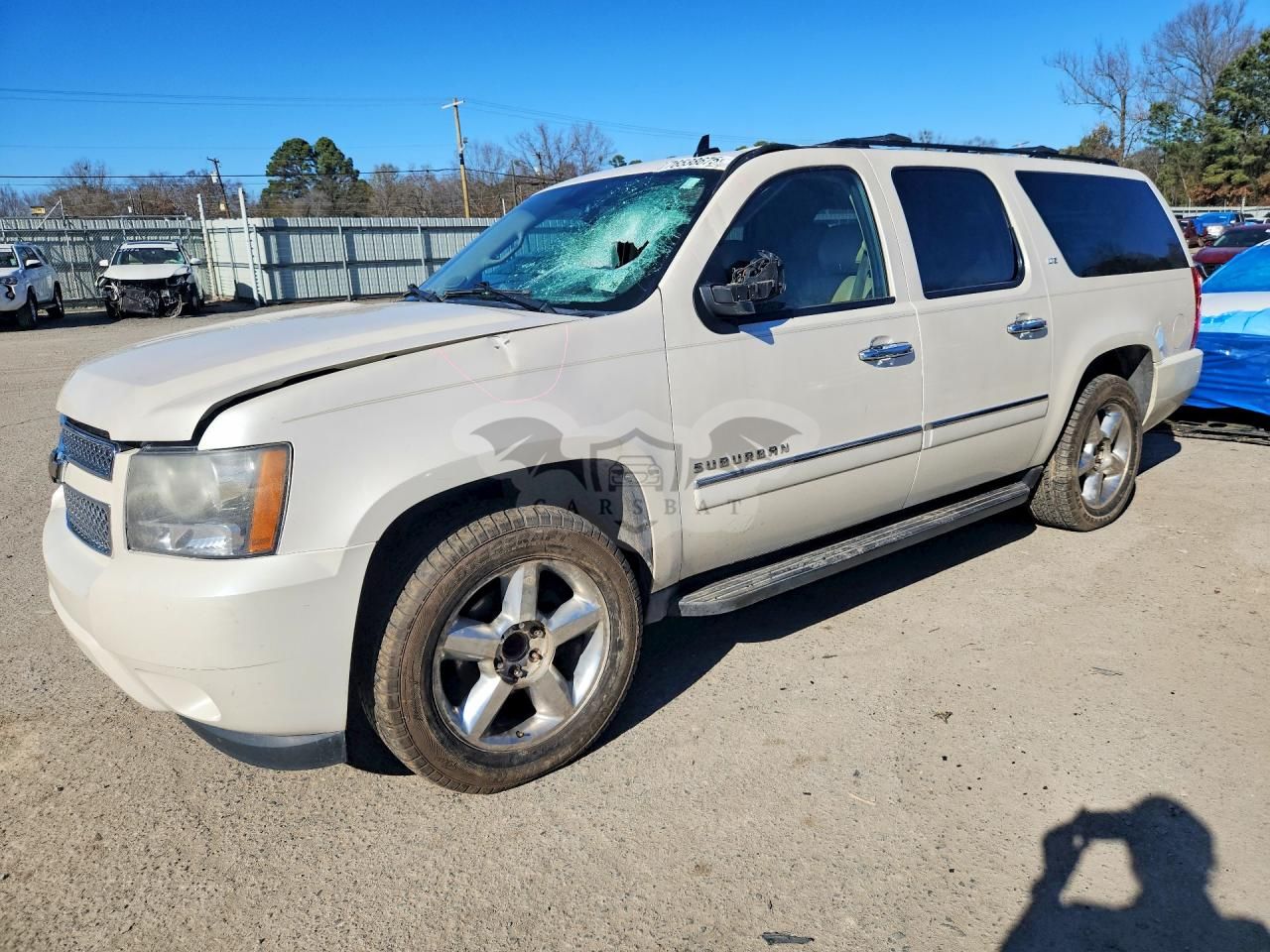 Chevrolet Suburban C1500 LTZ 5.3L 8 2011