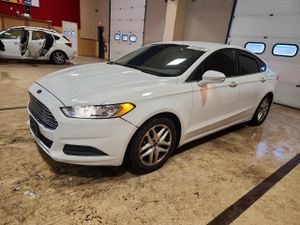 Ford Fusion SE 2.5L 4 2015