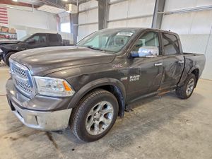 RAM 1500 LARAMIE 5.7L 8 2015