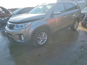 Kia Sorento LX 2.4L 4 2014