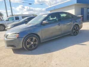 Volkswagen Jetta SE 2.5L 5 2011