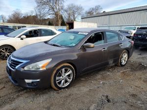 Nissan Altima 2.5 2.5L 4 2015
