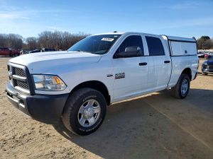 RAM 2500 ST 5.7L 8 2015