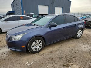 Chevrolet Cruze LS 1.8L 4 2013