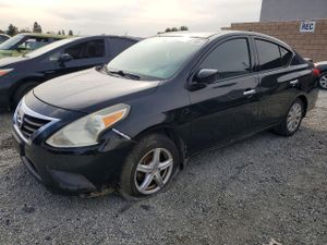 Nissan Versa S 1.6L 4 2015