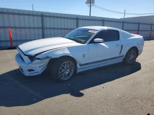 Ford Mustang 3.7L 6 2014