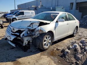 Toyota Camry BASE 2.5L 4 2011
