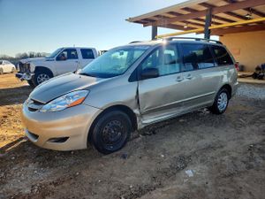 Toyota Sienna CE 3.5L 6 2008